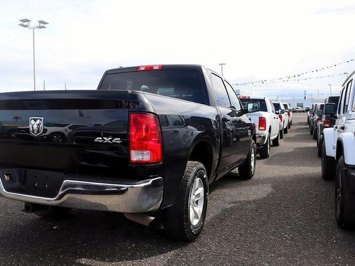 2022 RAM 1500 Classic SLT