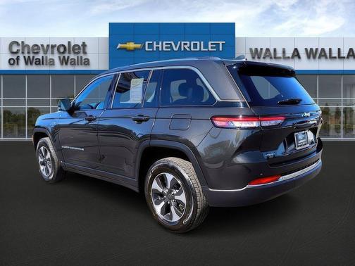 Rocky Mountain Pearlcoat 2024 Jeep Grand Cherokee 4xe Base