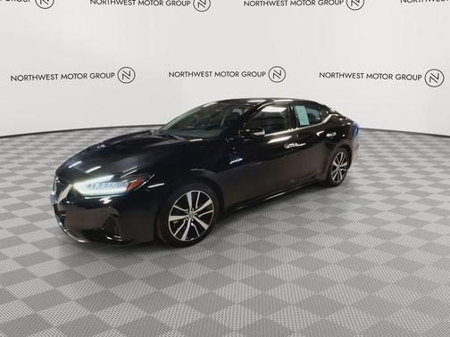 2021 Nissan Maxima SV