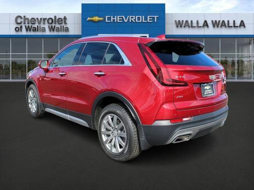 2020 Cadillac XT4 Premium Luxury
