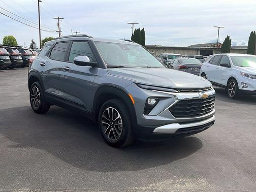 Sterling Gray Metallic 2025 Chevrolet Trailblazer LT