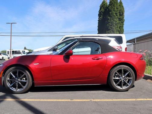 2016 Mazda MX-5 Miata Grand Touring