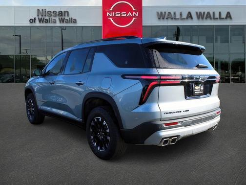 Sterling Gray Metallic 2024 Chevrolet Traverse Z71