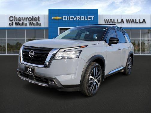 2024 Nissan Pathfinder Platinum