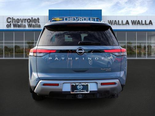 2024 Nissan Pathfinder Platinum