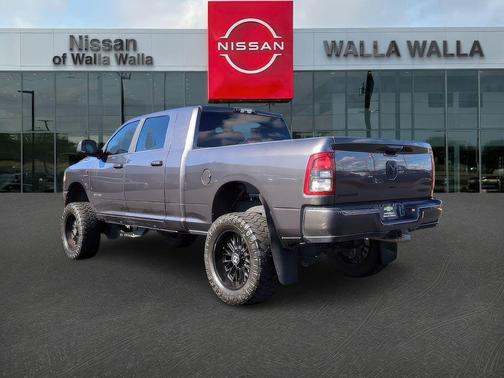 Granite Crystal Clearcoat Metallic 2022 RAM 2500 Big Horn