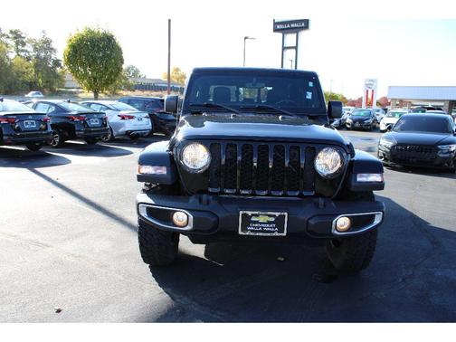 2021 Jeep Gladiator Sport
