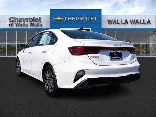2022 Kia Forte LXS