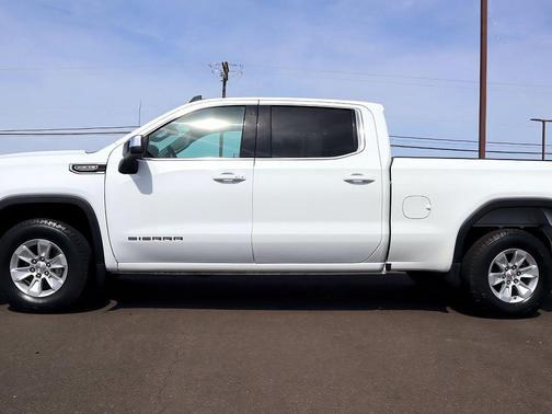 2024 GMC Sierra 1500 SLE