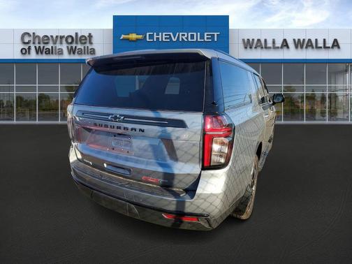 2024 Chevrolet Suburban RST