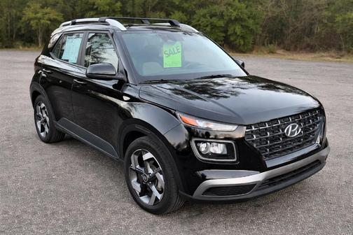 2023 Hyundai VENUE SEL