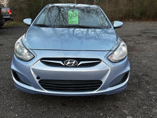 2012 Hyundai Accent GS
