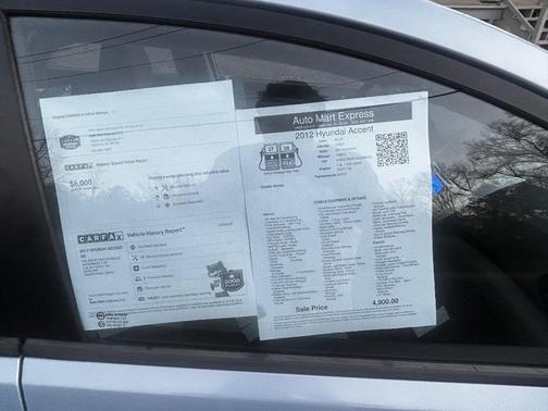 2012 Hyundai Accent GS