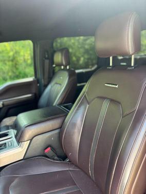 2017 Ford F-150 Platinum