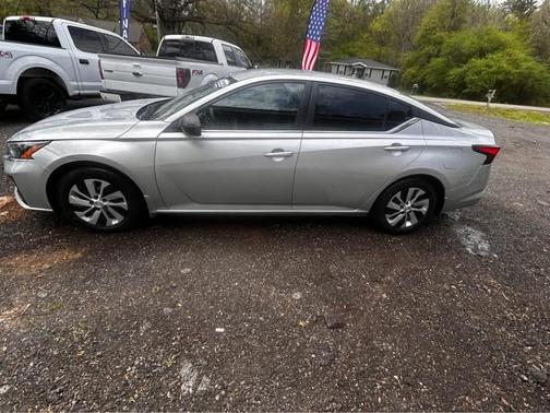 2024 Nissan Altima S FWD