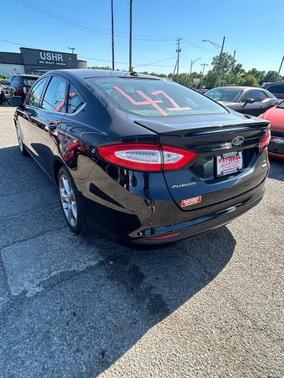 Tuxedo Black Metallic 2013 Ford Fusion SE