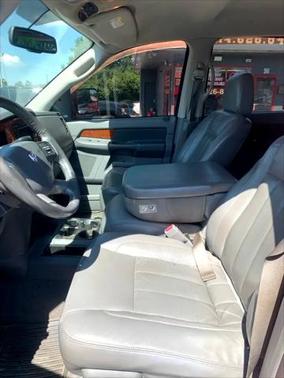 2006 Dodge Ram 2500 Laramie Mega Cab