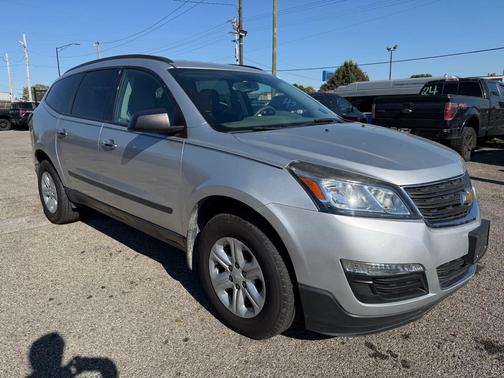 2017 Chevrolet Traverse LS