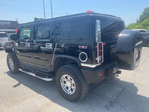 2005 Hummer H2 Base