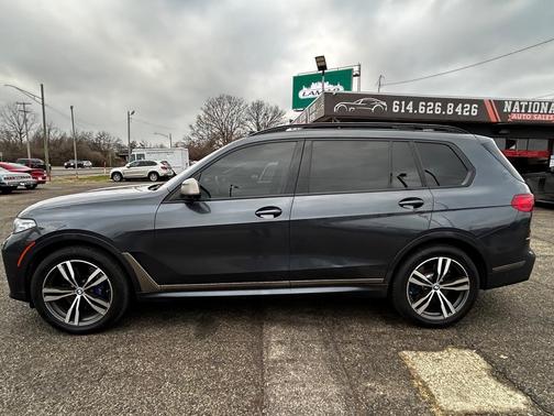 2020 BMW X7 M50i