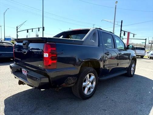 2011 Chevrolet Avalanche 1500 LT