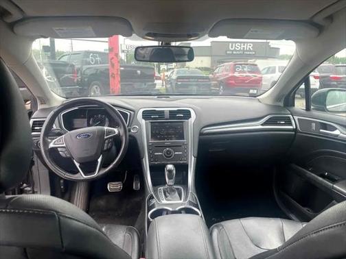 2016 Ford Fusion Titanium
