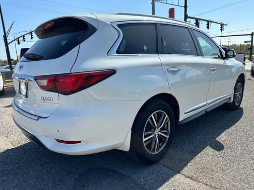 2018 INFINITI QX60 Base