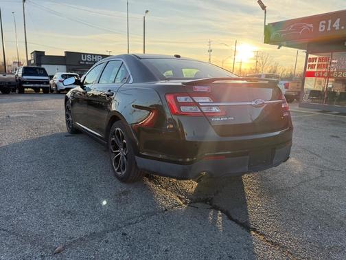2013 Ford Taurus SHO