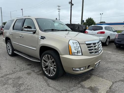 2012 Cadillac Escalade Luxury