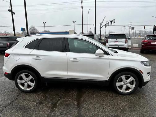 2016 Lincoln MKC Premier