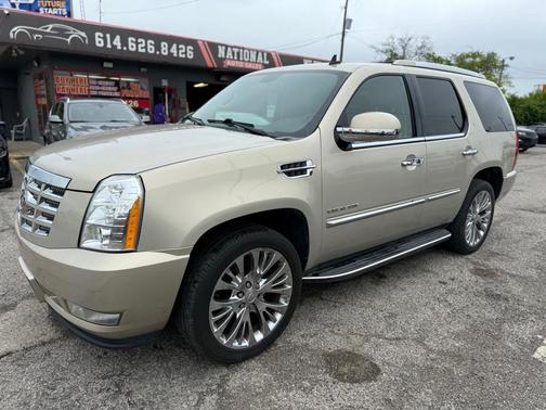 2012 Cadillac Escalade Luxury