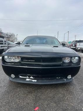 2014 Dodge Challenger SXT