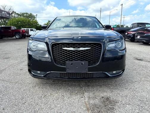 2015 Chrysler 300 S