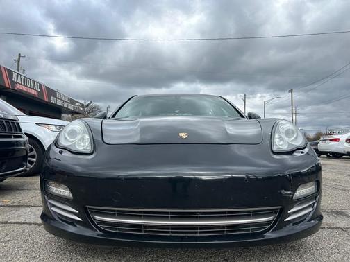 2013 Porsche Panamera 4