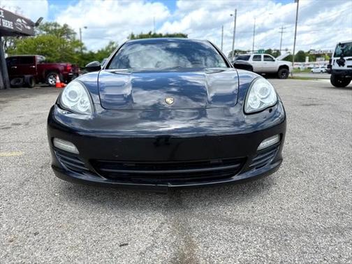 2011 Porsche Panamera 4
