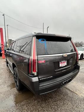 2015 Cadillac Escalade ESV Luxury