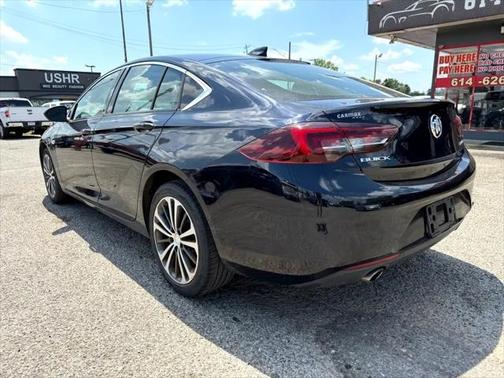 2018 Buick Regal Sportback Essence