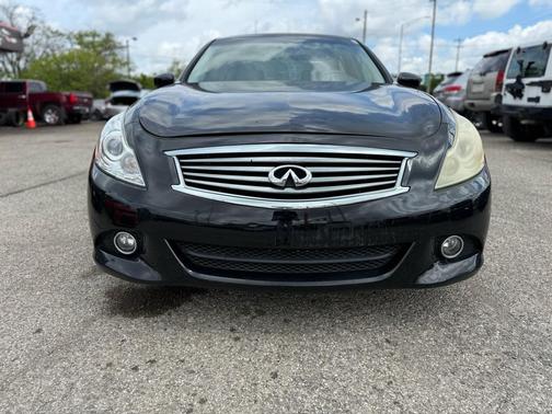 2011 INFINITI G25 Base
