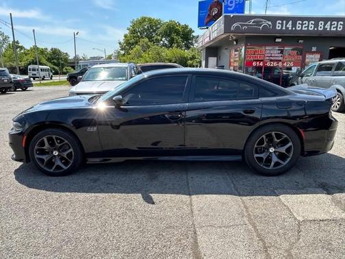 Pitch Black Clearcoat 2019 Dodge Charger R/T