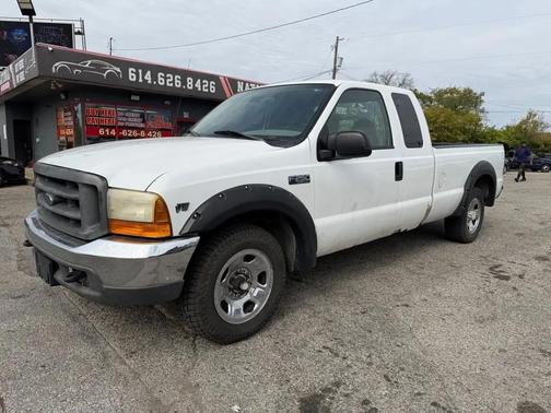 Oxford White Clearcoat 2000 Ford F-250 XL SuperCab