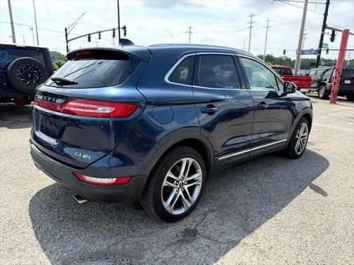 2015 Lincoln MKC Base