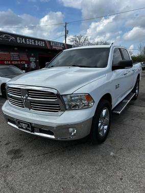 Bright White Clearcoat 2016 RAM 1500 Big Horn