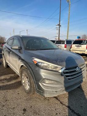 2017 Hyundai TUCSON SE
