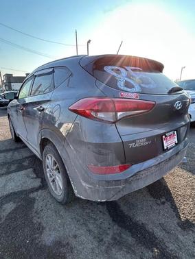 2017 Hyundai TUCSON SE