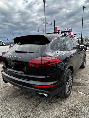 2018 Porsche Cayenne Platinum Edition