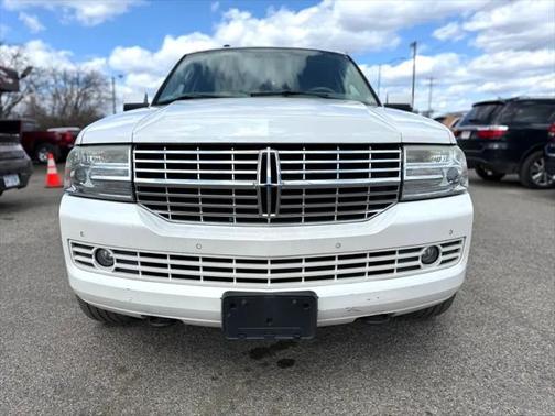2010 Lincoln Navigator Base
