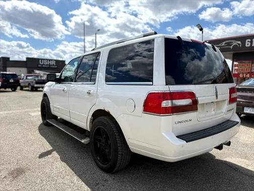 2010 Lincoln Navigator Base