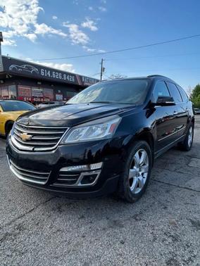 Mosaic Black Metallic 2017 Chevrolet Traverse Premier