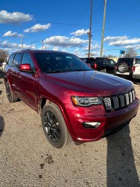 2022 Jeep Grand Cherokee Laredo