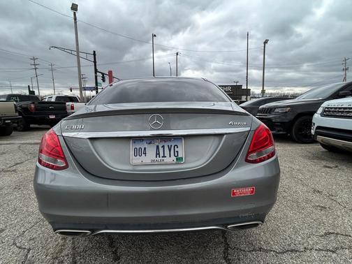 2016 Mercedes-Benz C-Class C 300 4MATIC Luxury